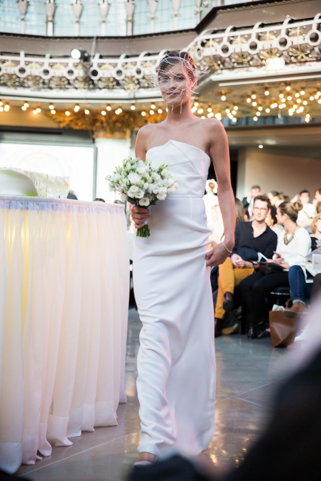 printemps mariage robe de mariée 2016 zankyou (9) Rebecca Loutre Mercer white Roland Mouret